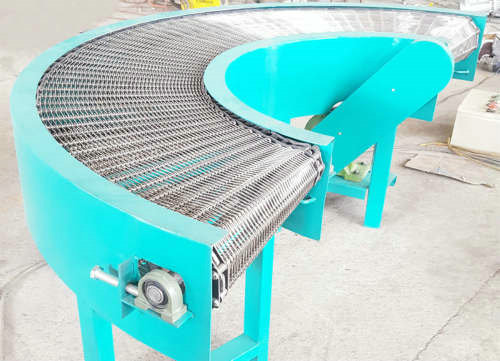 不銹鋼網(wǎng)帶轉(zhuǎn)彎機 180度角轉(zhuǎn)彎設備