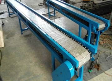 RD熱銷 高速運(yùn)輸 鍛件輸送機(jī) ，廠家定做 歡迎您的咨詢