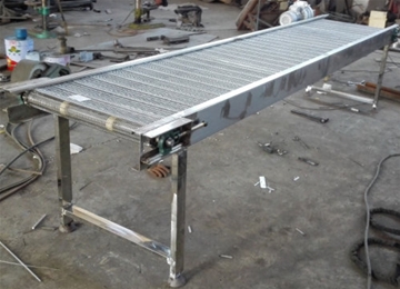 網(wǎng)帶輸送機(jī) 不銹鋼長度3.5米 寬650 高650 